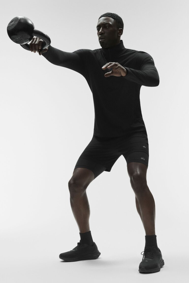 Лонгслив Alo Yoga Conquer 1/4 Zip Reform Long Sleeve «Black» Мужская