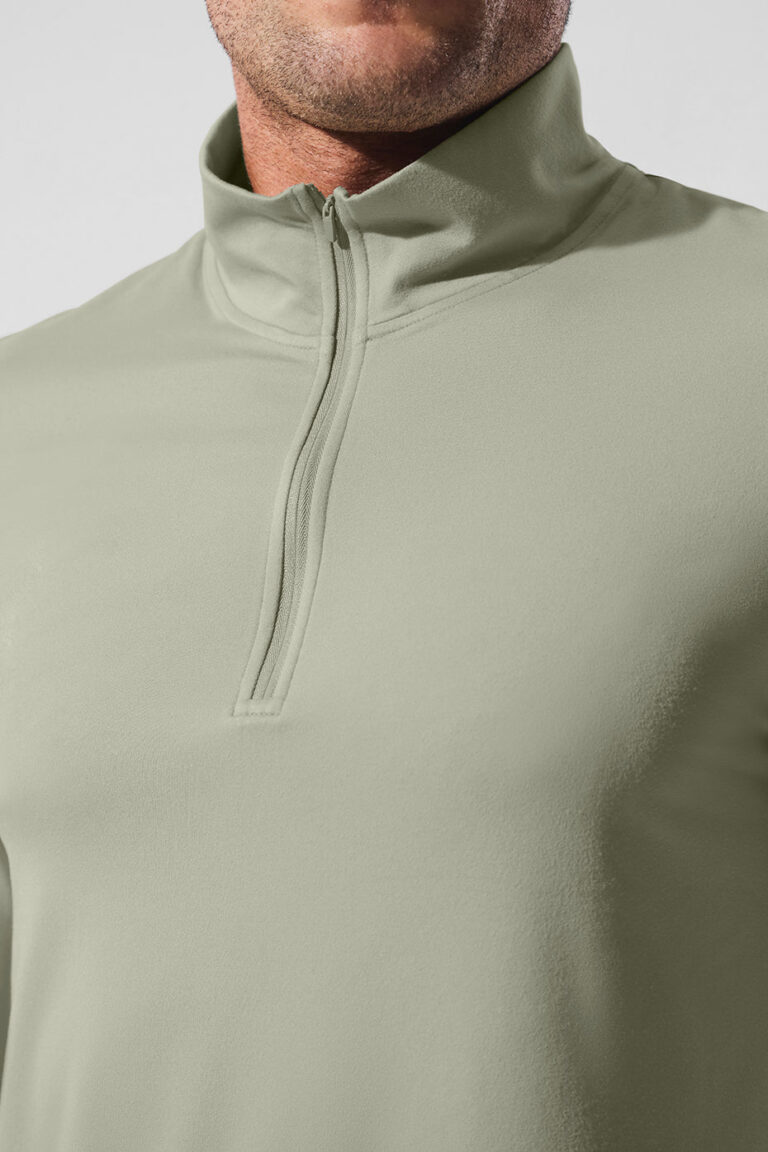Лонгслив Alo Yoga Conquer 1/4 Zip Reform Long Sleeve «Limestone» Мужская