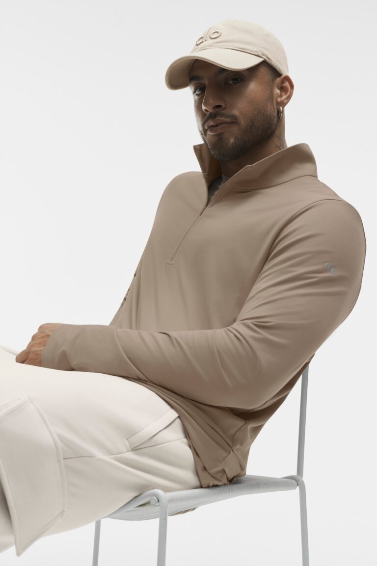 Лонгслив Alo Yoga Conquer 1/4 Zip Reform Long Sleeve «Gravel» Мужская