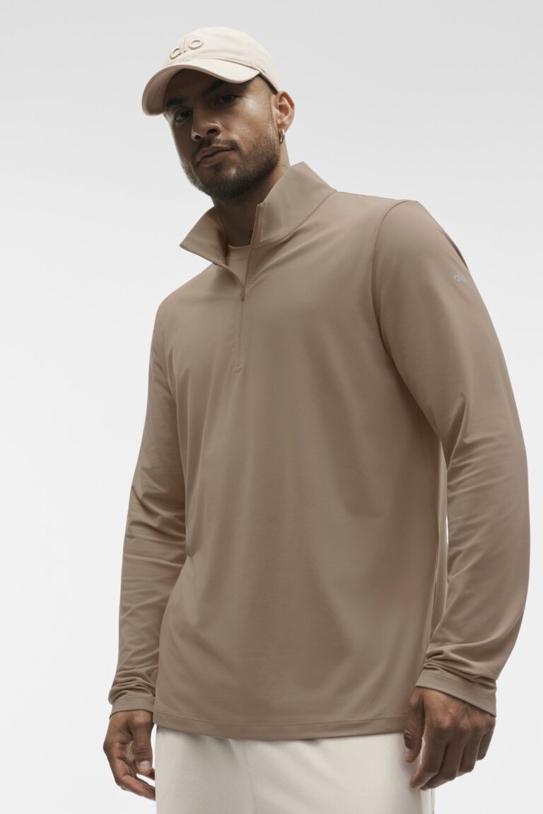 Лонгслив Alo Yoga Conquer 1/4 Zip Reform Long Sleeve «Gravel» Мужская