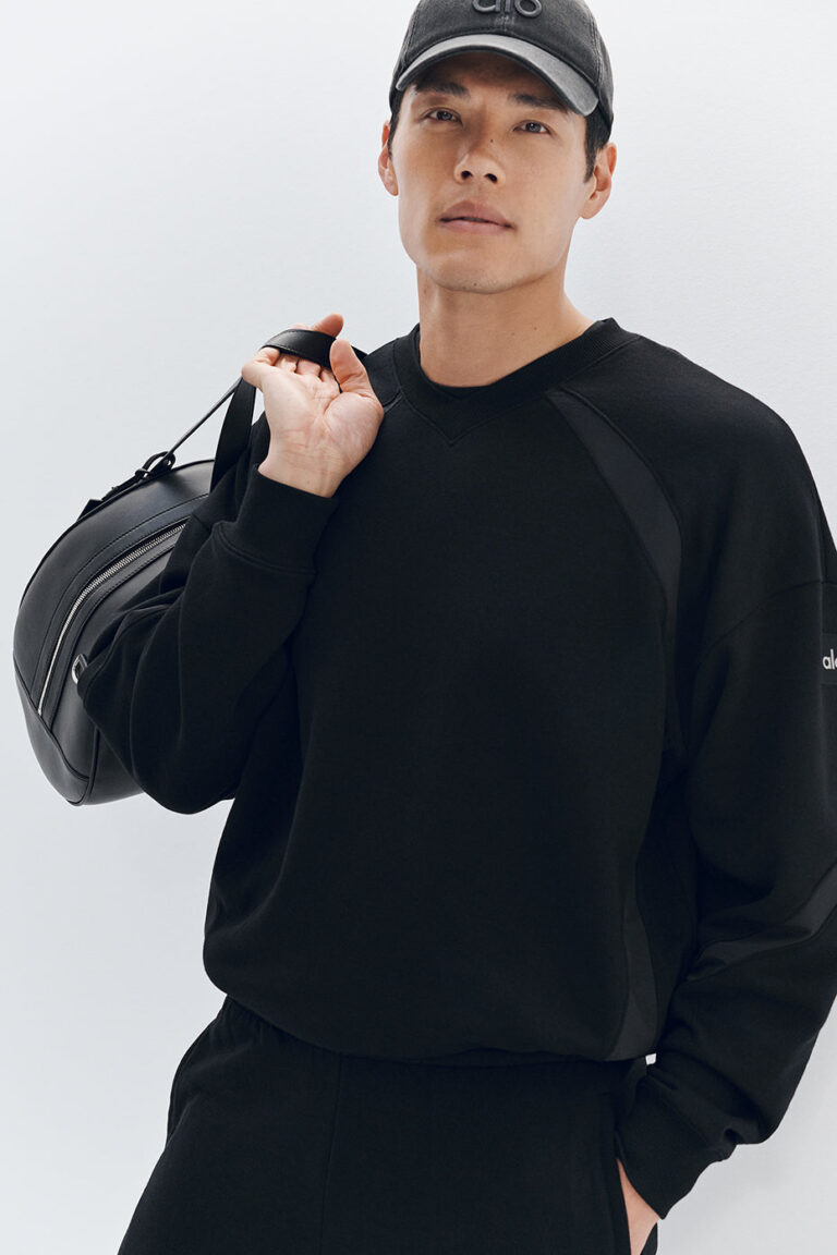 Свитшот Alo Yoga Field Crew Neck Sweatshirt «Black» Мужская
