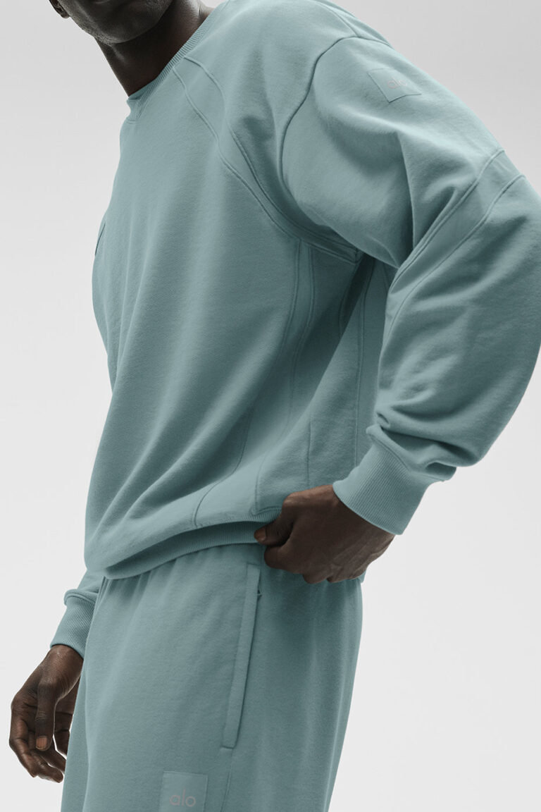 Свитшот Alo Yoga Field Crew Neck Sweatshirt «Desert Sage» Мужская