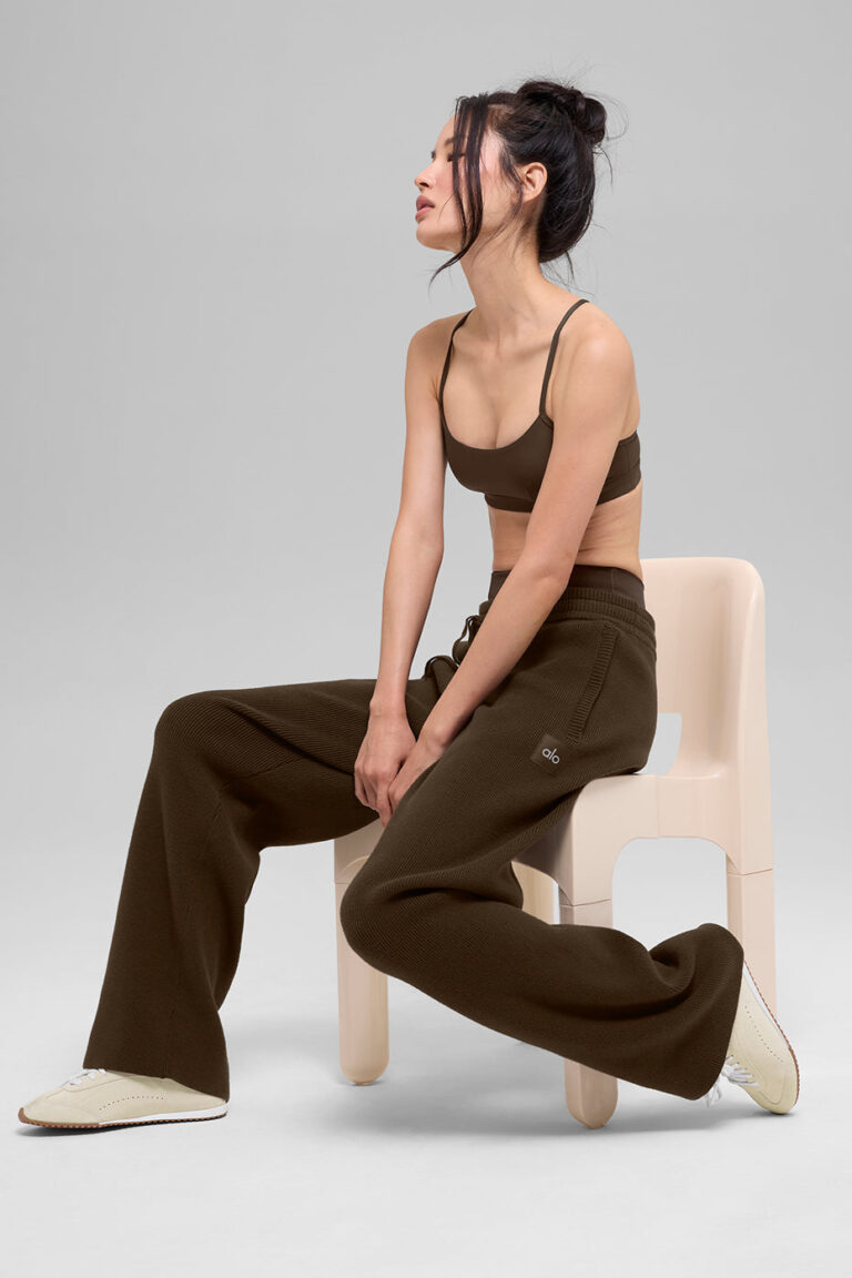 Брюки Alo Yoga Scholar Straight Leg Sweatpant «Espresso» Мужская