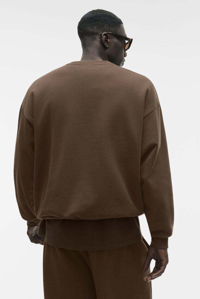 Свитшот Alo Yoga Accolade Crew Neck Pullover «Espresso» Унисекс