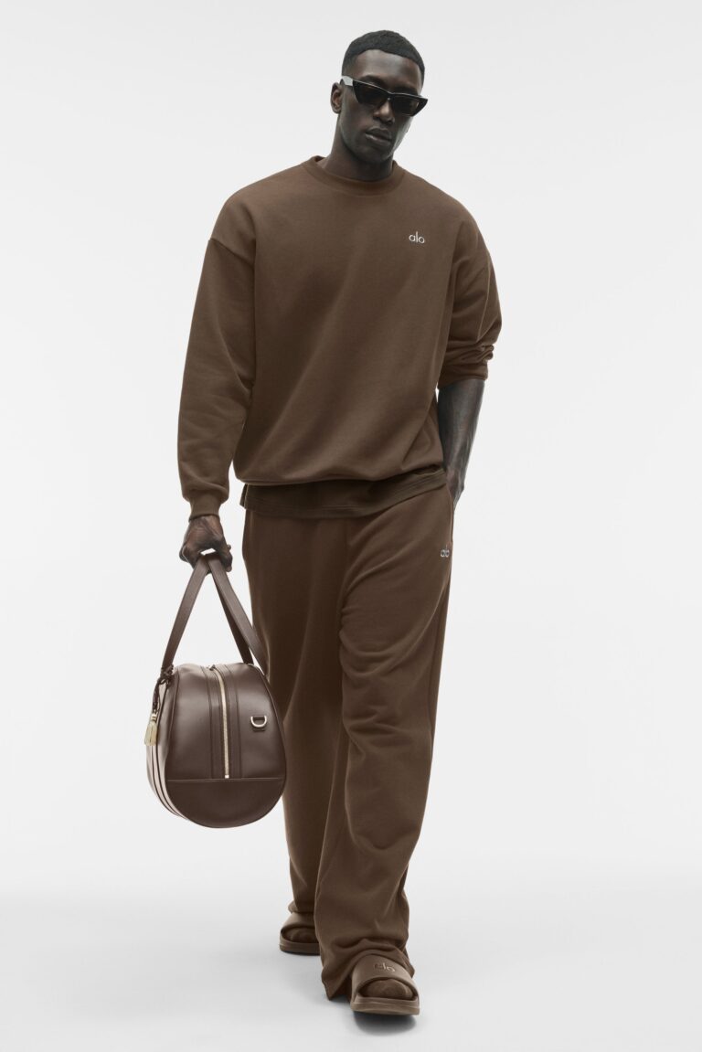 Свитшот Alo Yoga Accolade Crew Neck Pullover «Espresso» Унисекс
