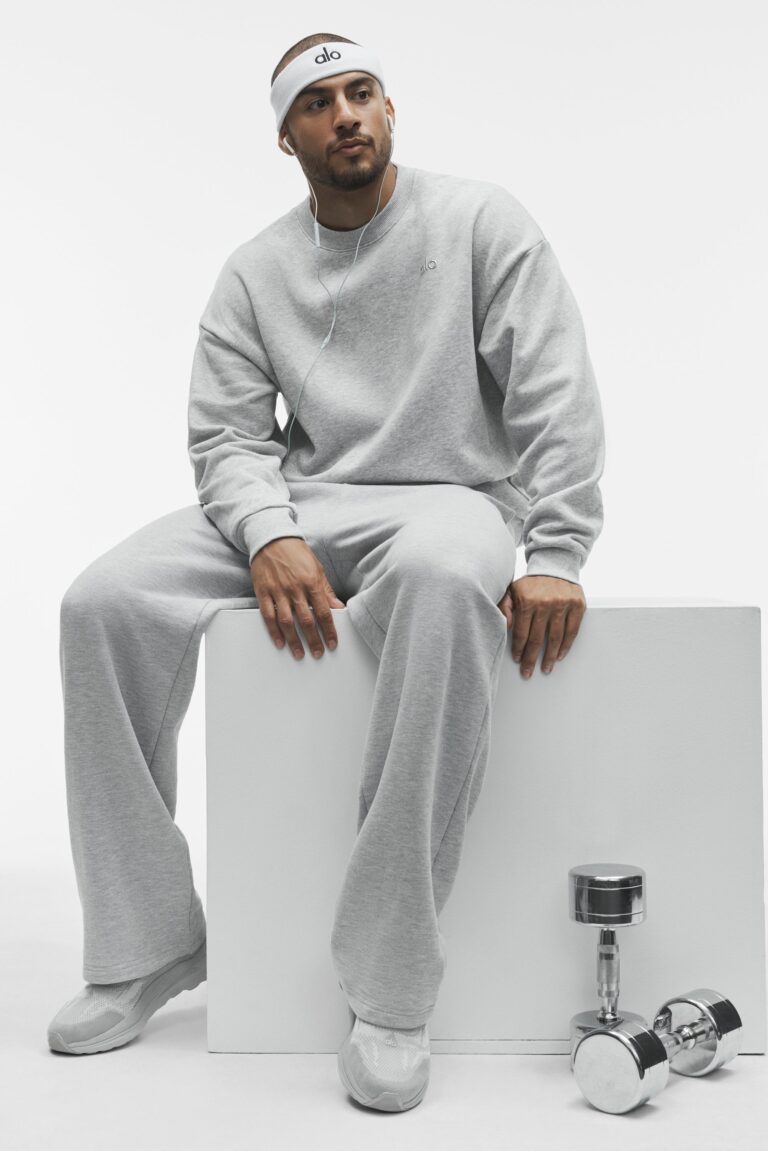 Свитшот Alo Yoga Accolade Crew Neck Pullover «Athletic Heather Grey» Унисекс