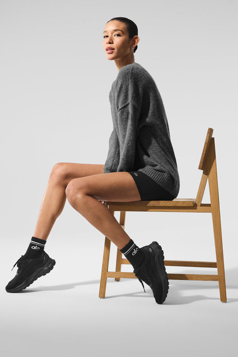 Свитер Alo Yoga Unisex Wool Cashmere New Class Crewneck Sweater «Platinum Grey» Унисекс
