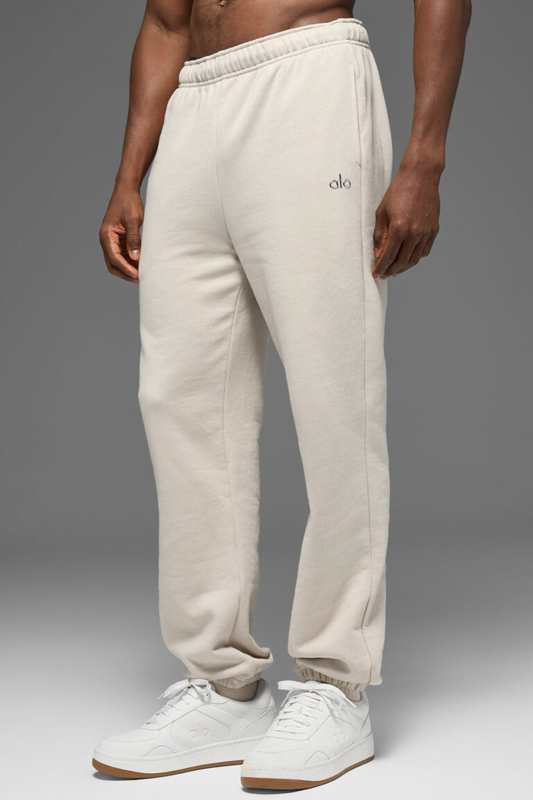 Брюки Alo Yoga Accolade Sweatpant «Bone» Унисекс