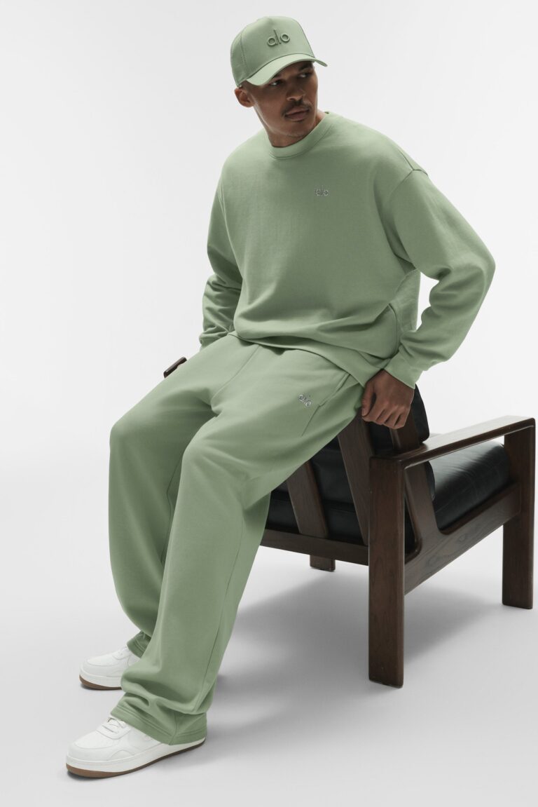 Брюки Alo Yoga Accolade Straight Leg Sweatpant «Dune Grass» Унисекс