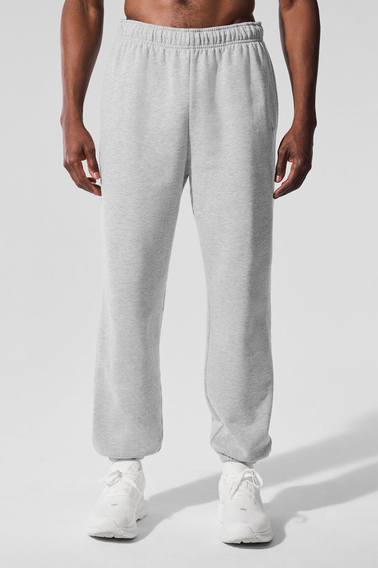 Брюки Alo Yoga Accolade Sweatpant «Athletic Grey» Унисекс