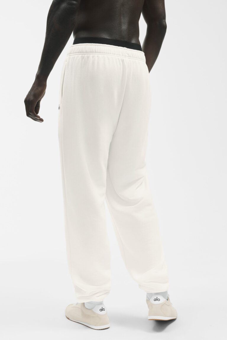 Брюки Alo Yoga Accolade Sweatpant «Ivory» Унисекс