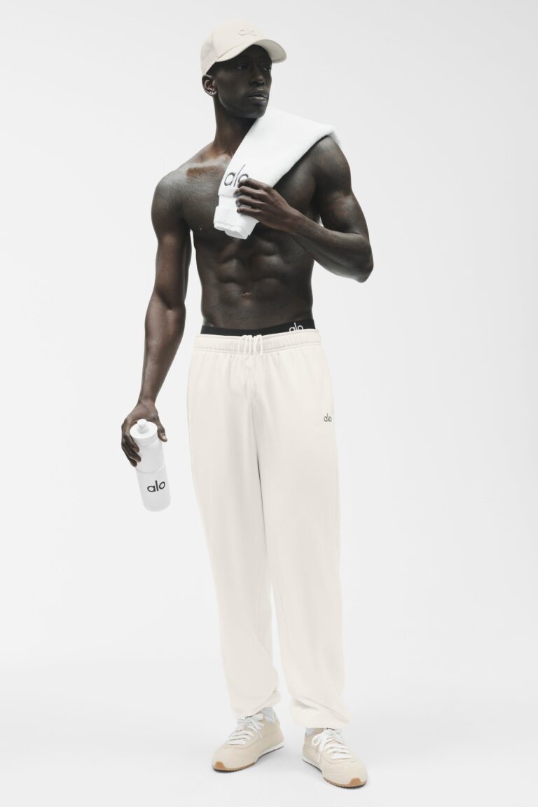 Брюки Alo Yoga Accolade Sweatpant «Ivory» Унисекс