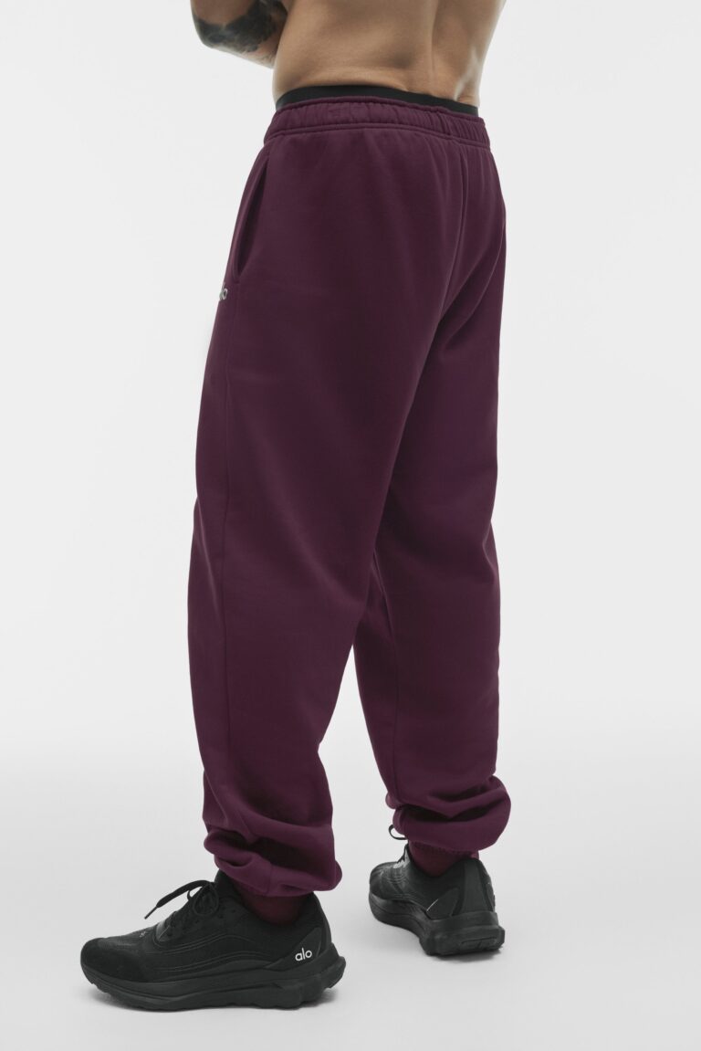 Брюки Alo Yoga Accolade Sweatpant «Rich Bordeaux» Унисекс