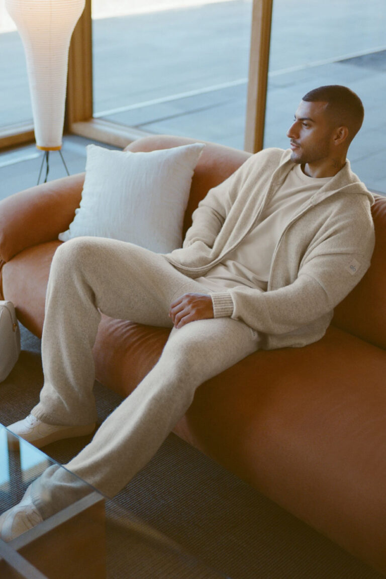 Брюки Alo Yoga Wool Cashmere New Class Sweatpant «Oatmeal Heather» Унисекс