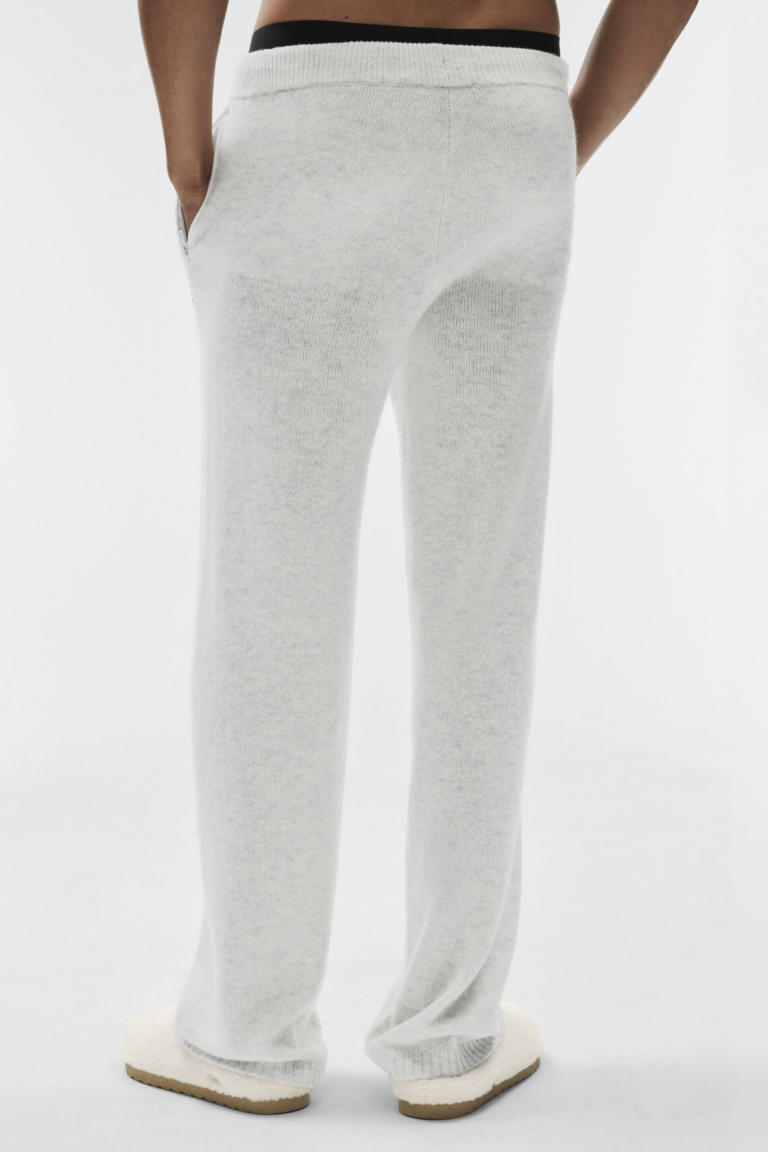 Брюки Alo Yoga Wool Cashmere New Class Sweatpant «White Heather» Унисекс