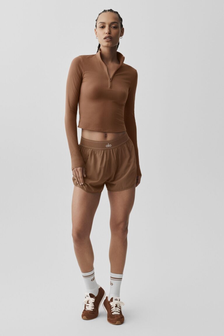 Лонгслив Alo Yoga ALO Softsculpt Precision 1/4 Zip Long Sleeve «Sun Kissed Brown» Женская