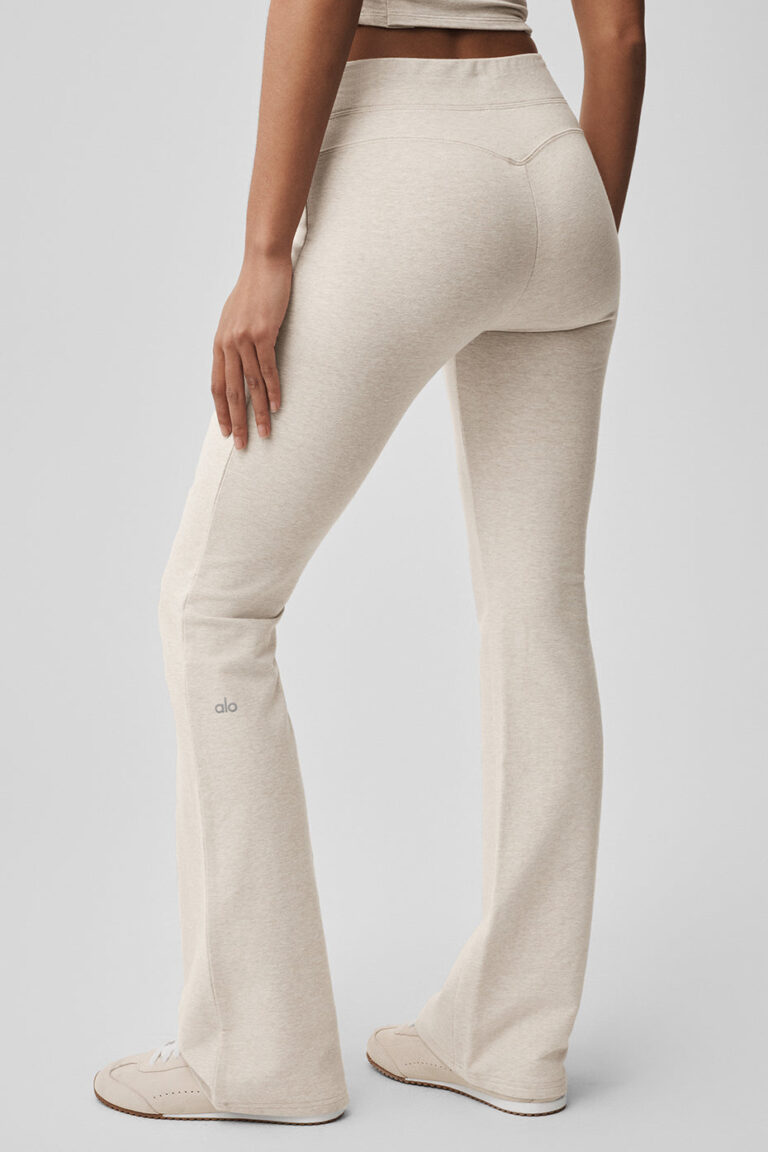 Брюки Alo Yoga Sway Bootcut Sweatpant «Oatmeal Heather» Женская