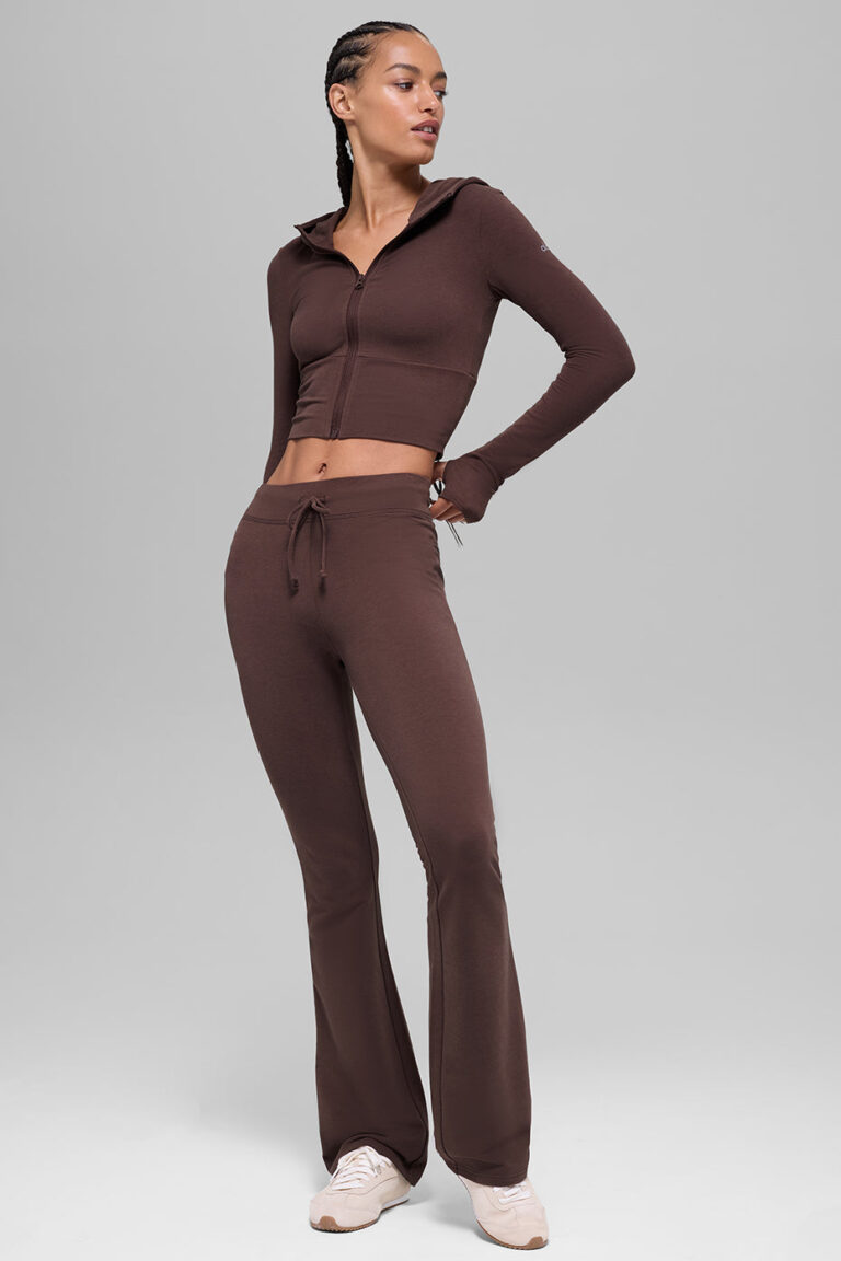 Брюки Alo Yoga Sway Bootcut Sweatpant «Brownstone» Женская