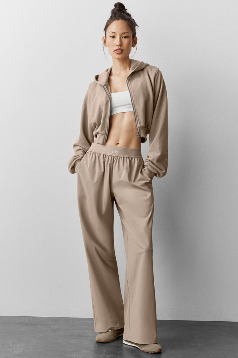 Брюки Alo Yoga Suit Up Trouser (Regular) «Gravel» Женская