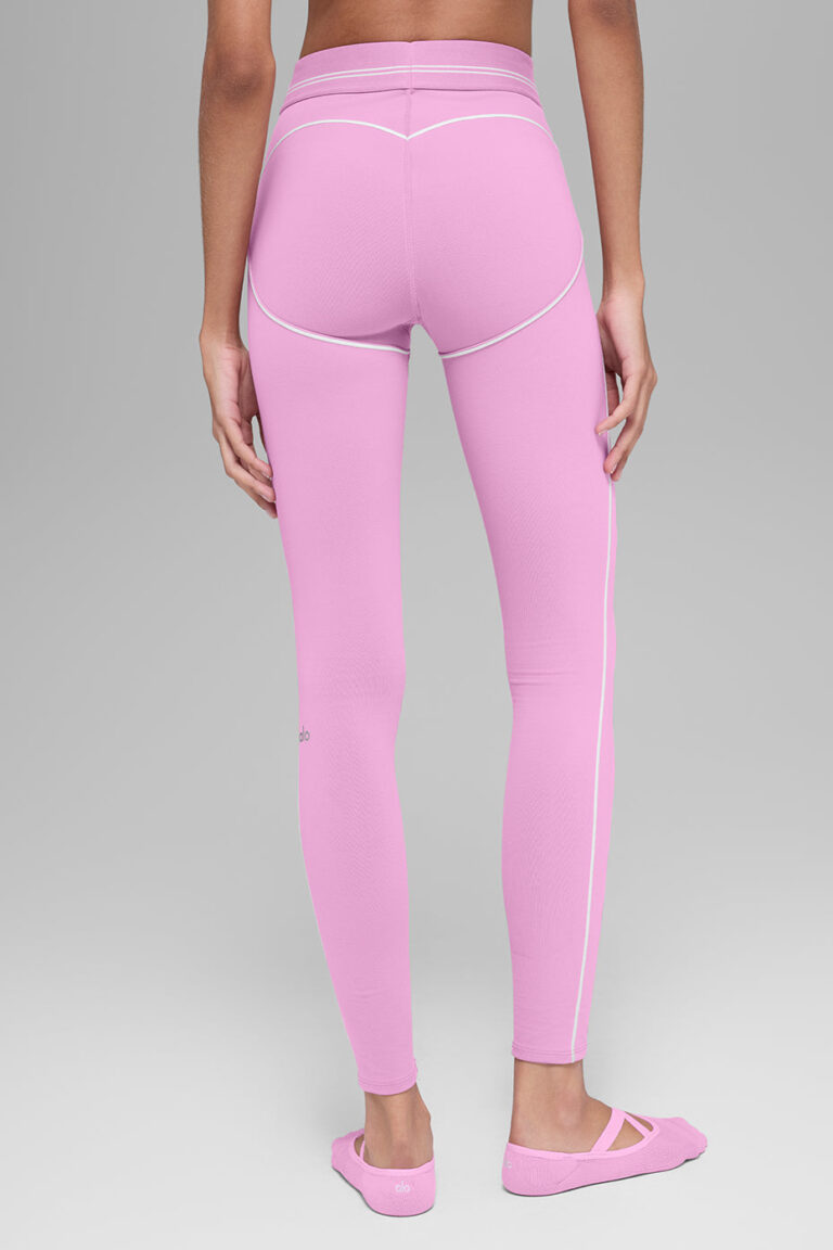 Леггинсы Alo Yoga Airbrush High-Waist 7/8 Heart Throb Legging «Candy Heart Pink» Женская