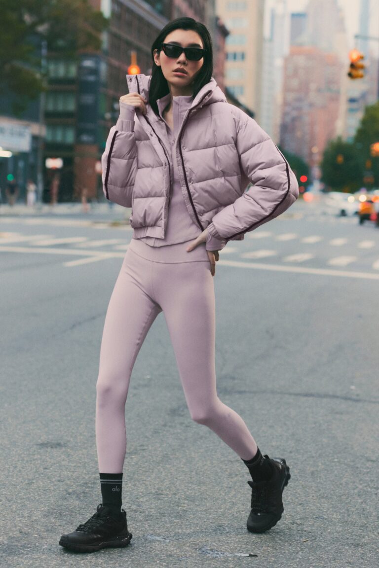 Леггинсы Alo Yoga High-Waist Airbrush Legging «Frosted Pearl» Женская