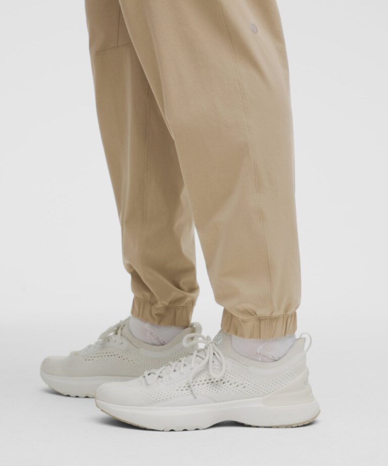 Джоггеры lululemon Zeroed In Utility Jogger «Weathered Sand» Мужская