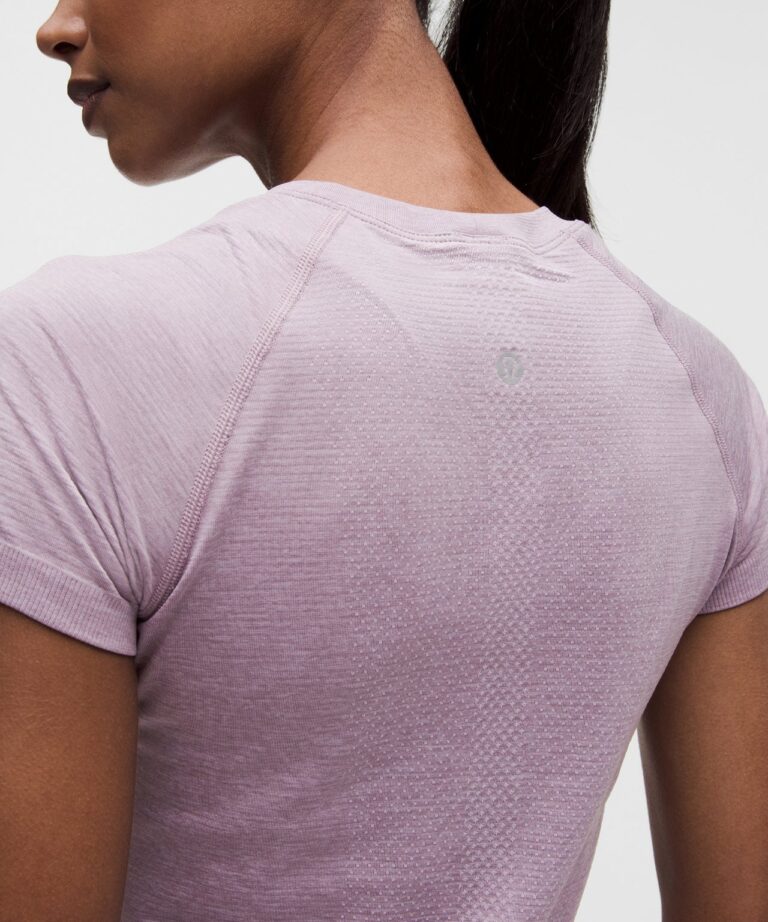 Футболка lululemon Swiftly Tech Short-Sleeve Shirt 2.0 «Lilac Pulse/Lotus Purple» Женская