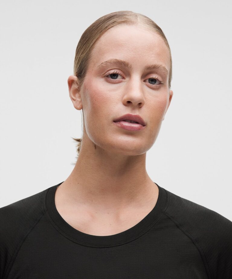 Футболка lululemon Swiftly Tech Short-Sleeve Shirt 2.0 «Black» Женская