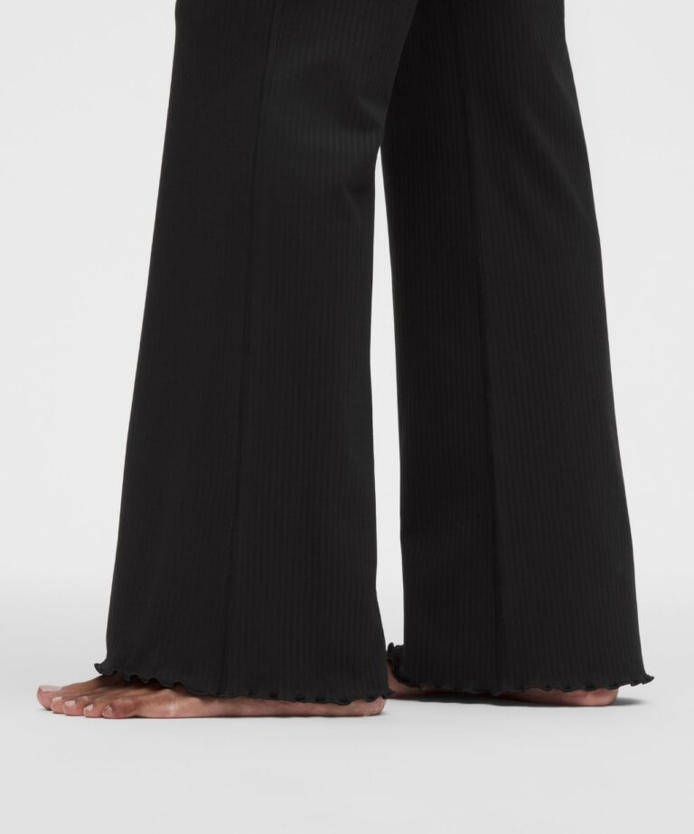 Брюки lululemon Align Flare Pant «Black» Женская