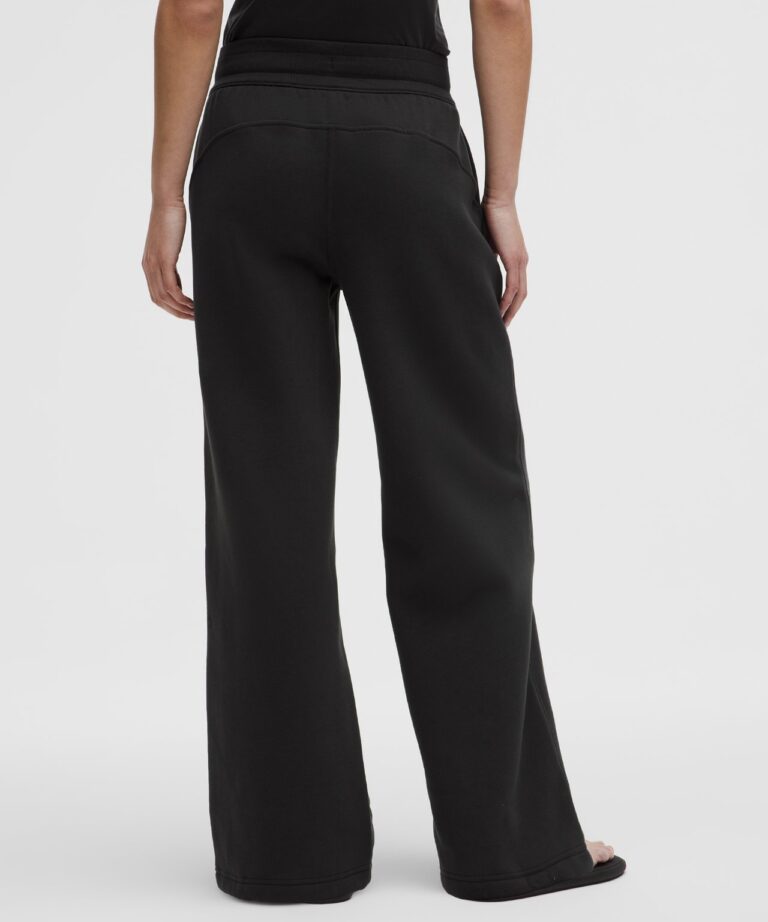 Брюки lululemon Scuba Mid-Rise Wide-Leg Pant «Black» Женская