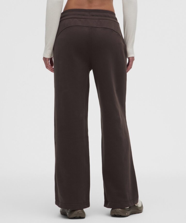 Брюки lululemon Scuba Mid-Rise Wide-Leg Pant «Mahogany Muse» Женская