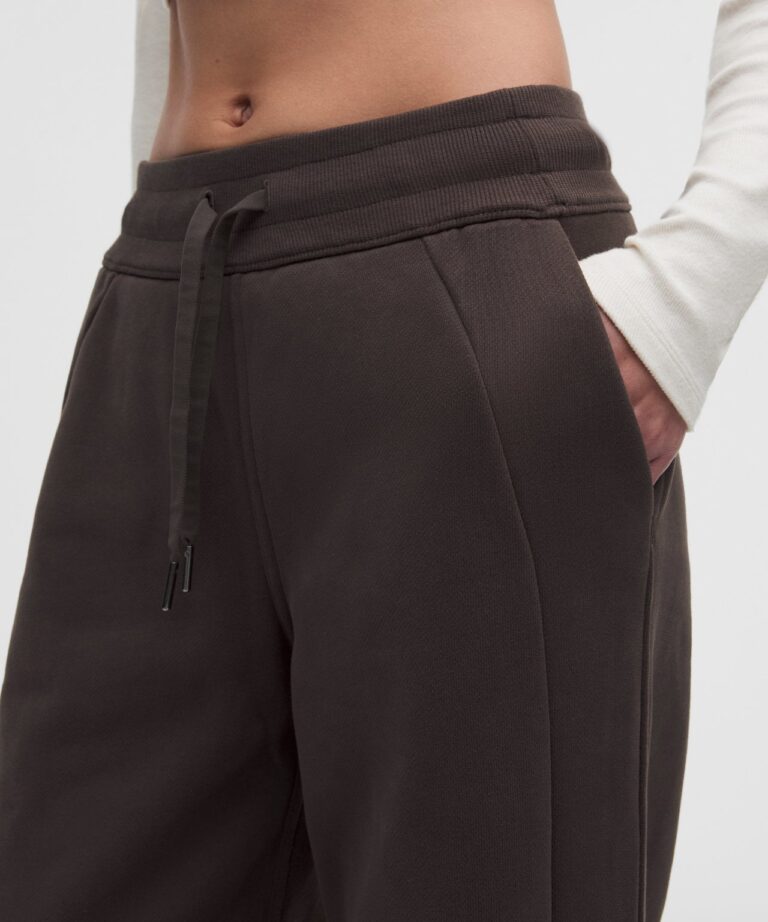 Брюки lululemon Scuba Mid-Rise Wide-Leg Pant «Mahogany Muse» Женская