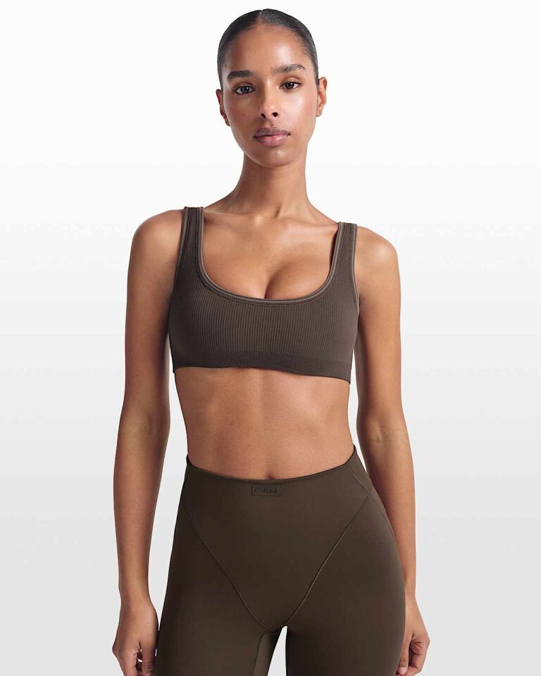 Топ NikeSKIMS Ribbed Seamless Micro-Scoop Bra «Phoenix/Truffle» Женская