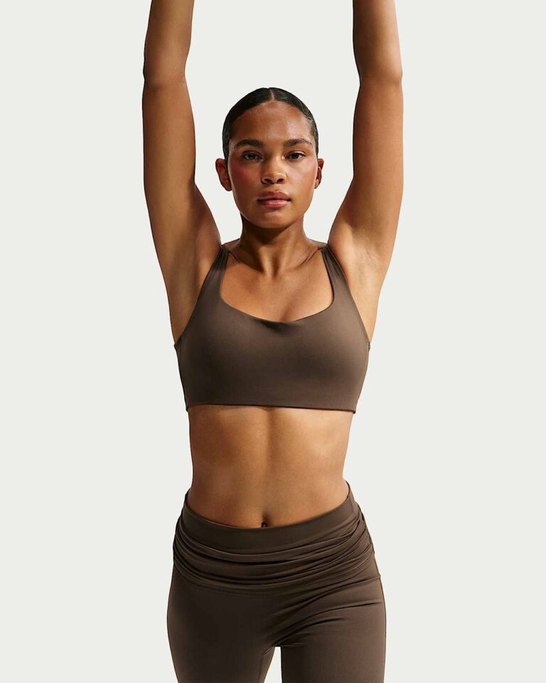 Топ NikeSKIMS Matte Scoop-Neck Bra «Dark Sepia» Женская