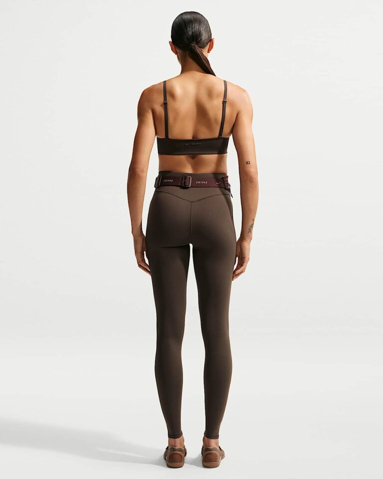Топ NikeSKIMS Matte Micro-Scoop Bra «Dark Sepia» Женская