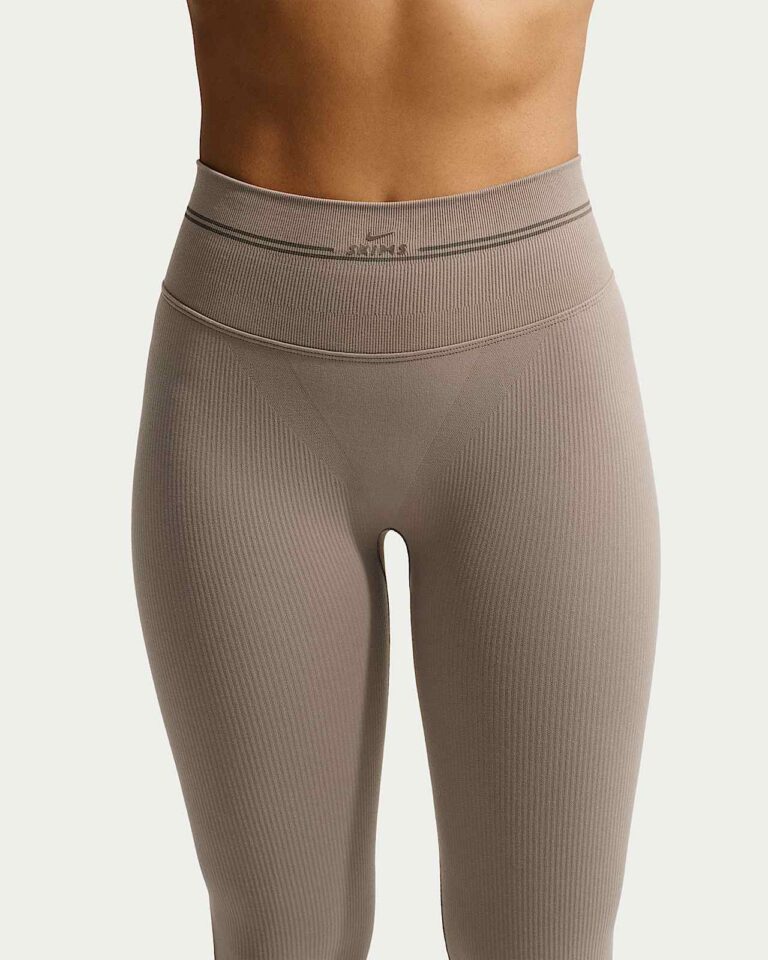 Леггинсы NikeSKIMS Ribbed Seamless High-Waisted 26″ Leggings «Driftwood» Женская