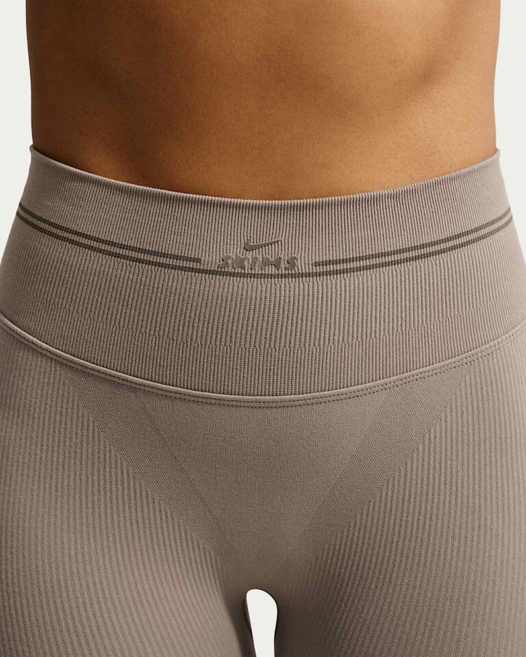 Леггинсы NikeSKIMS Ribbed Seamless High-Waisted 26″ Leggings «Driftwood» Женская