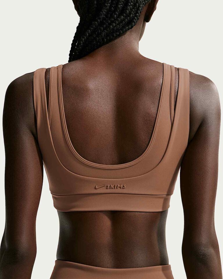 Топ NikeSKIMS Matte Double-Strap Scoop Bra «Carob Brown» Женская