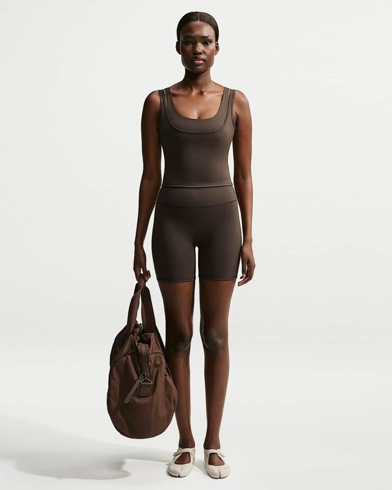 Майка NikeSKIMS Matte Double-Strap Scoop Tank Top «Dark Sepia» Женская