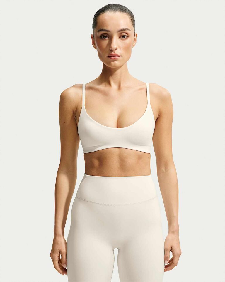 Топ NikeSKIMS Matte Micro-Scoop Bra «Actv Ivory/Flamingo» Женская