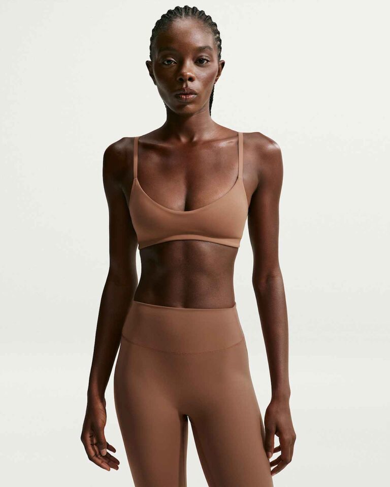 Топ NikeSKIMS Matte Micro-Scoop Bra «Carob Brown» Женская