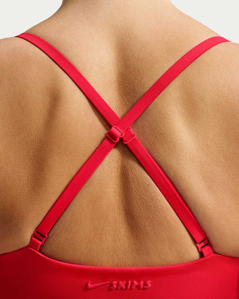 Топ NikeSKIMS Matte Micro-Scoop Bra «University Red» Женская