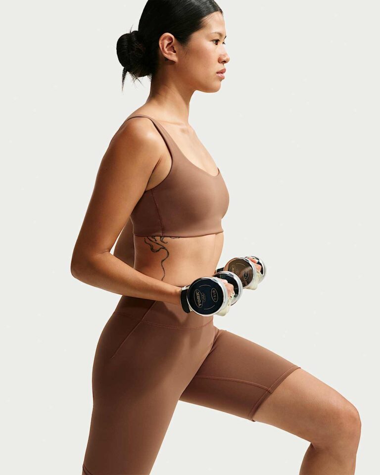 Топ NikeSKIMS Matte Scoop-Neck Bra «Carob Brown» Женская