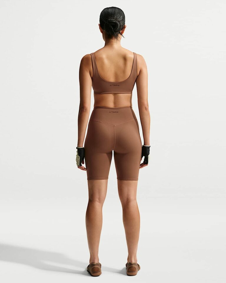Топ NikeSKIMS Matte Scoop-Neck Bra «Carob Brown» Женская
