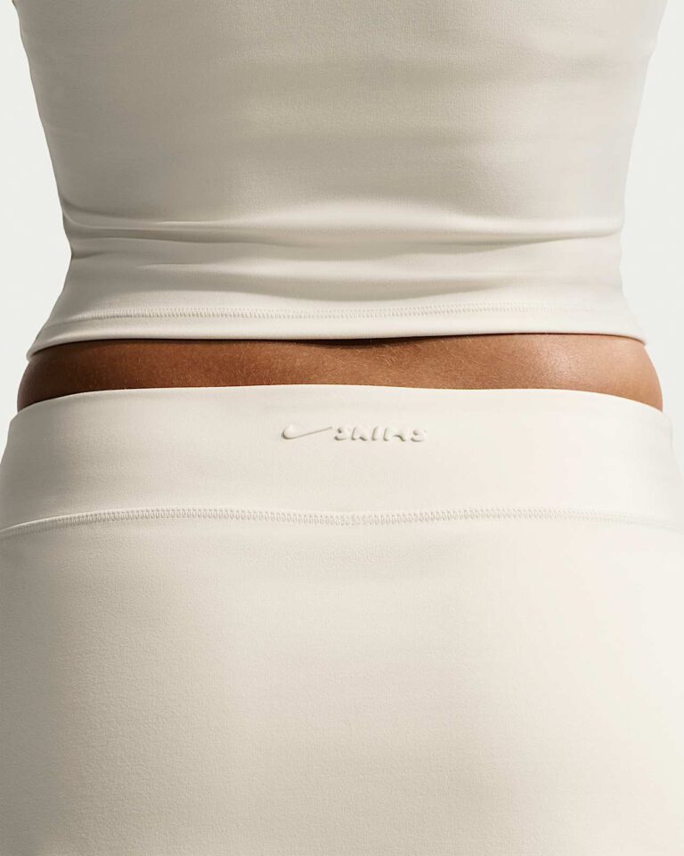 Юбка-шорты NikeSKIMS Matte Skort «Actv Ivory» Женская