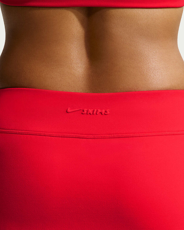 Юбка-шорты NikeSKIMS Matte Skort «University Red» Женская