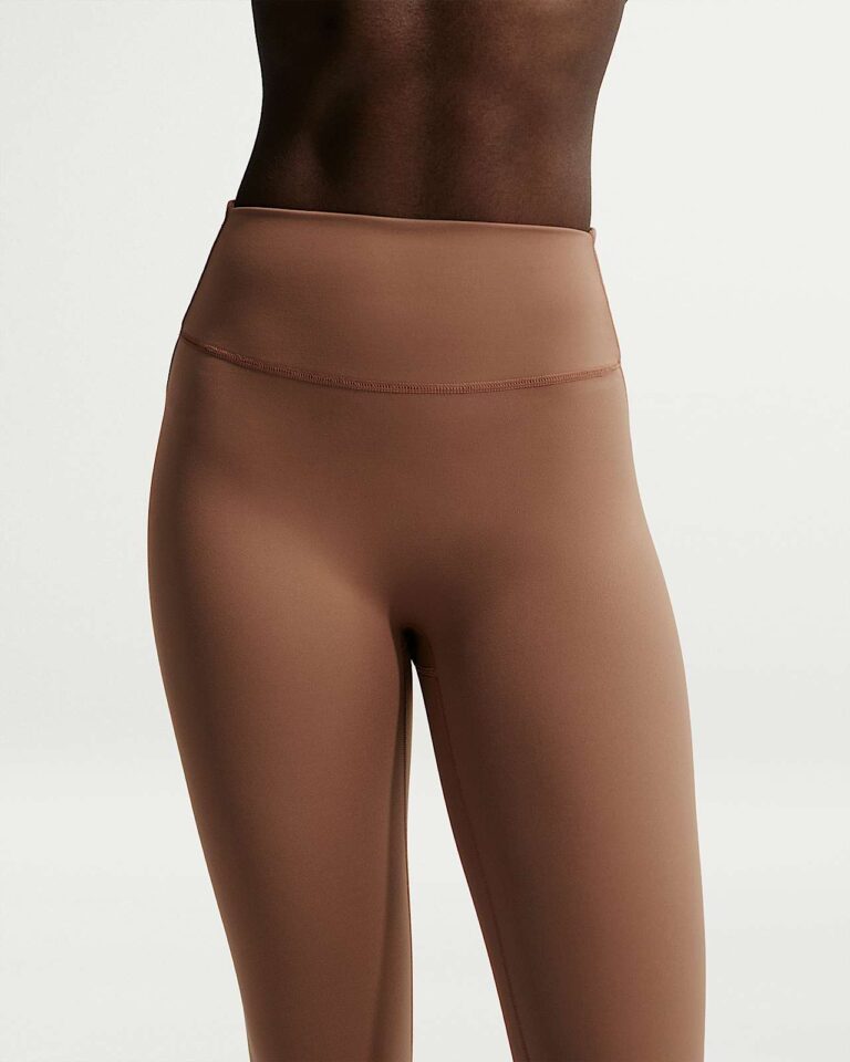 Леггинсы NikeSKIMS Matte High-Waisted 26″ Leggings «Carob Brown» Женская