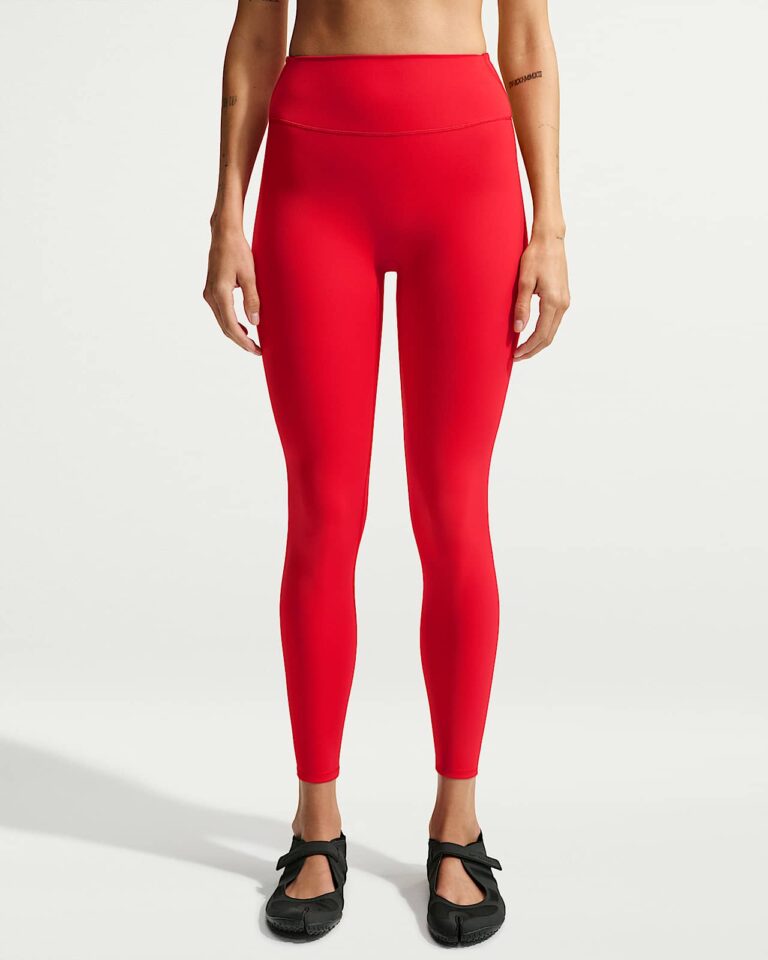 Леггинсы NikeSKIMS Matte High-Waisted 26″ Leggings «University Red» Женская