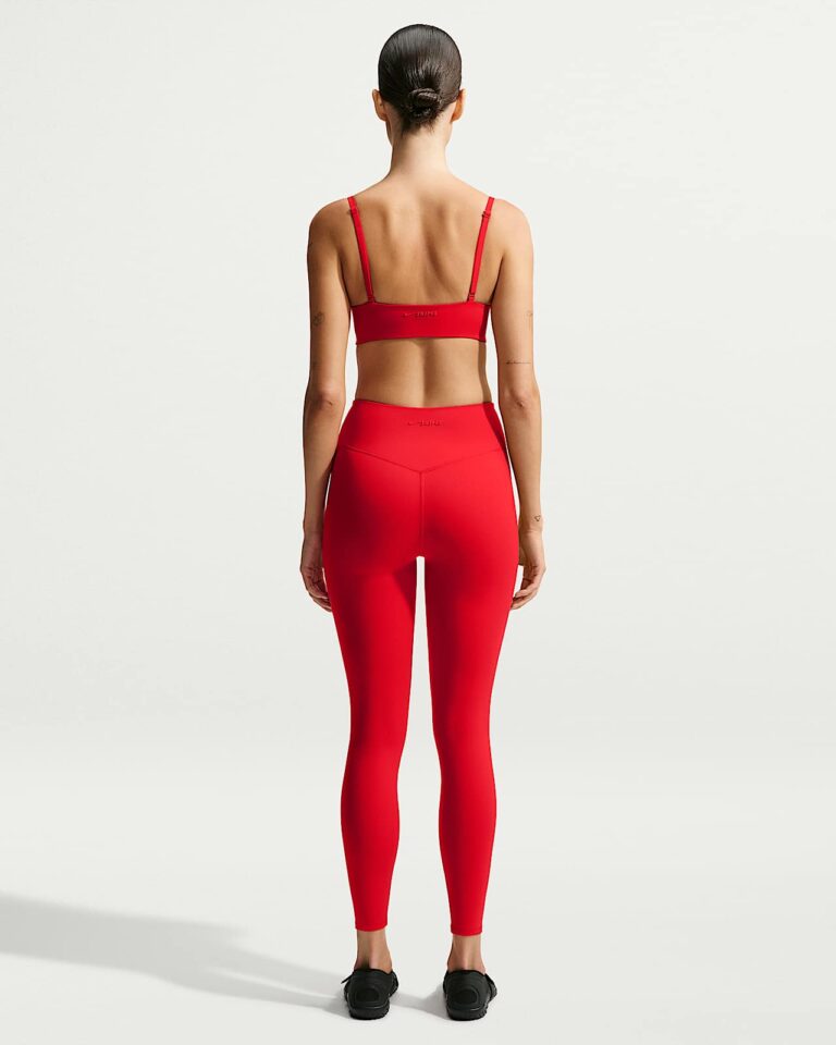 Леггинсы NikeSKIMS Matte High-Waisted 26″ Leggings «University Red» Женская