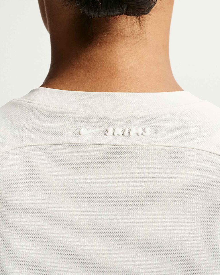 Футболка NikeSKIMS Airy Baby T-Shirt «Actv Ivory» Женская
